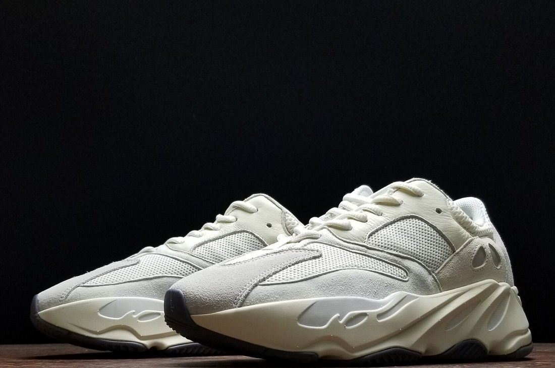 Adidas Yeezy Boost 700 Analog First Copy Online (3)